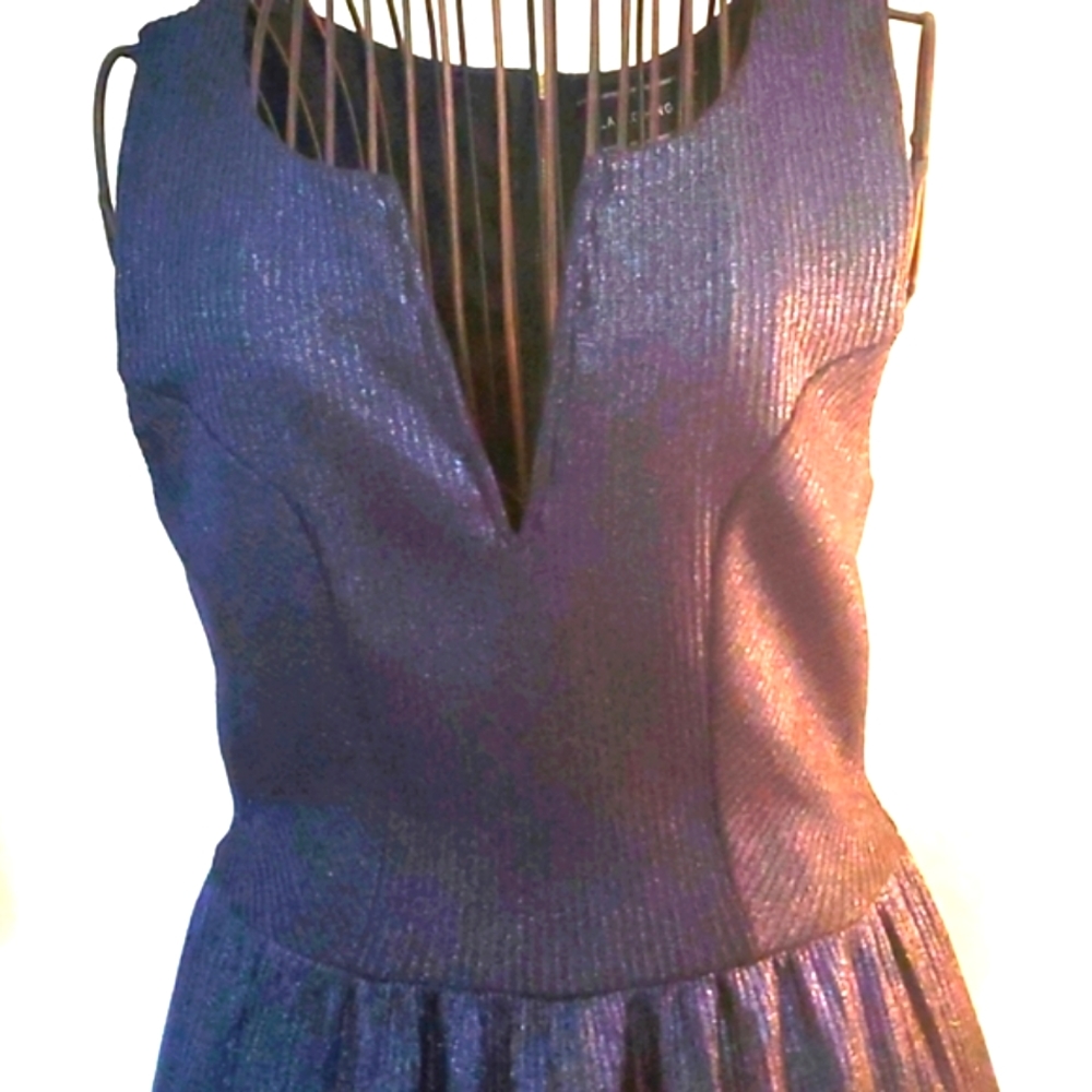 Lila Clothing CO. Dress size SMALL 95% Polyester 5% Spandex Very good condition